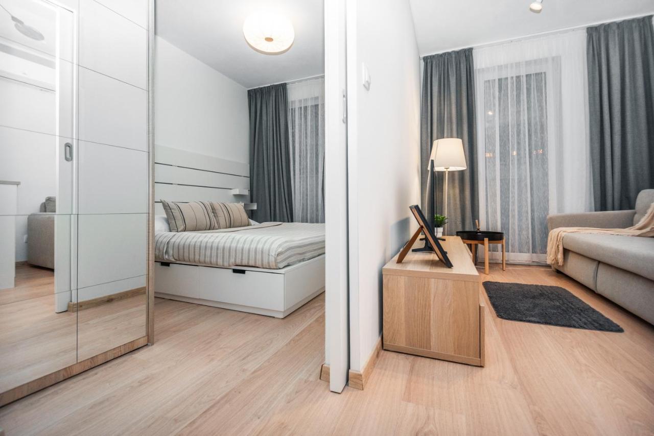 City Center Apartment - Modern & Elegant Bratislava Eksteriør bilde