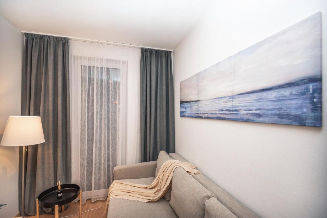 City Center Apartment - Modern & Elegant Bratislava Eksteriør bilde
